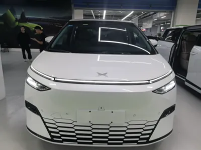 Xpeng X9 2024, 24200 км, за 261816.99 CNY - фото 36