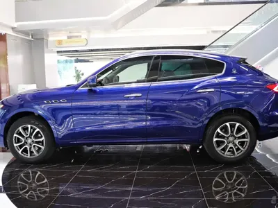 Maserati Levante 2017, 96000 км, за 188000 CNY