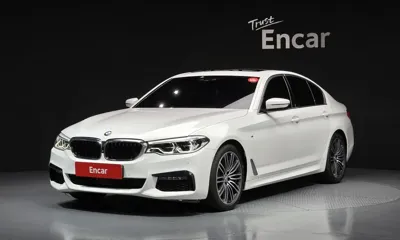 BMW 5-Series · 2019 год