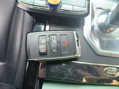 Land Rover Evoque 2020, 115700 км, за 97700 CNY - фото 9