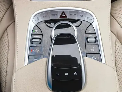 Mercedes-Benz S-Class 2018, 80000 км, за 318800 CNY - фото 33