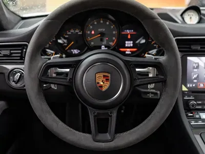 Porsche 911 2019, 41400 км, за 1628000 CNY - фото 12