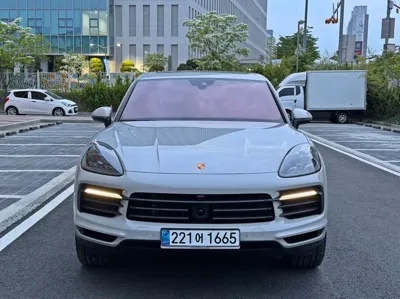 Porsche Cayenne · 2023 год