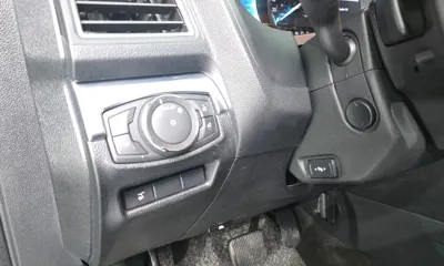 Ford Explorer 2017, 55551 км, за 12000000 KRW - фото 14