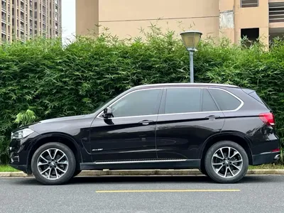 BMW X5 (Import) 2018, 150000 км, за 136800 CNY
