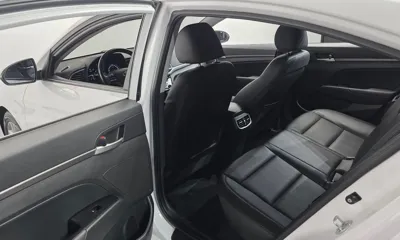 Hyundai Avante 2017, 150417 км, за 7300000 KRW - фото 18