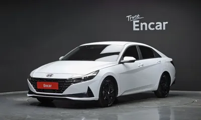 Hyundai Avante · 2023 год