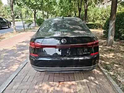 Volkswagen Passat 2022, 73700 км, за 109600 CNY - фото 6