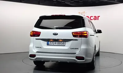 Kia Canival 2019, 175354 км, за 15500000 KRW