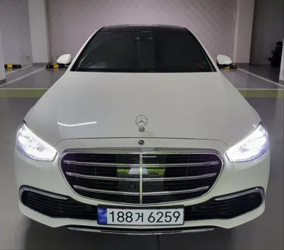 Mercedes-Benz S-Class · 2022 год