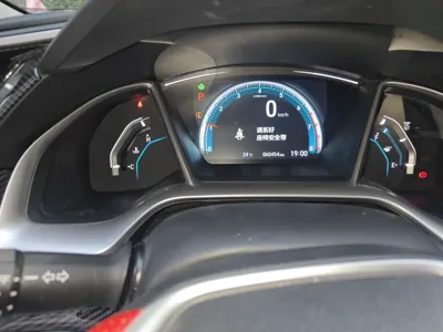 Honda Civic 2016, 60400 км, за 61440.53 CNY - фото 12