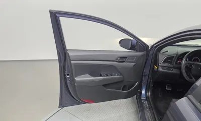 Hyundai Avante 2017, 84352 км, за 9900000 KRW - фото 24