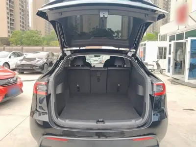 Tesla Model Y 2023, 85300 км, за 153400 CNY - фото 19