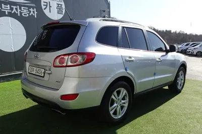 Hyundai Santafe 2011, 127240 км, за 4700000 KRW