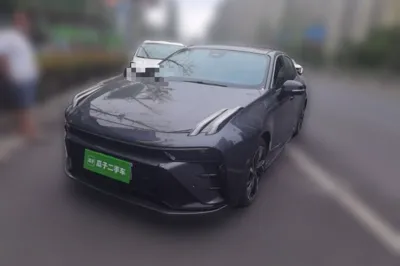 Lynk & Co 03 · 2023 год