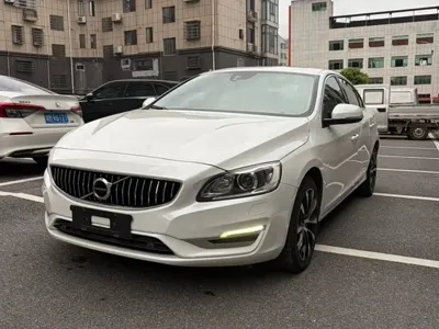 Volvo S60 · 2020 год