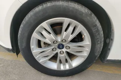 Ford Focus 2012, 96000 км, за 31149.32 CNY - фото 8