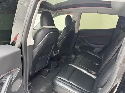 Tesla Model Y 2023, 109000 км, за 139800 CNY - фото 8