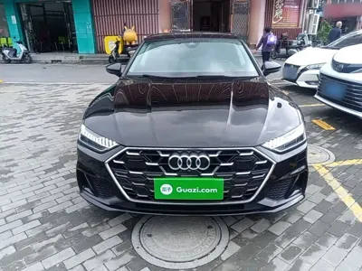 Audi A7 2024, 34900 км, за 328300 CNY - фото 3