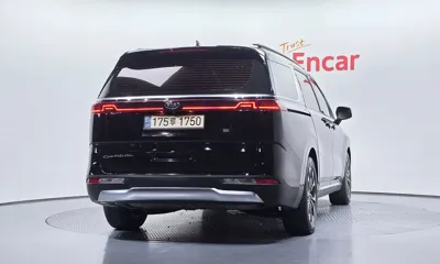 Kia Canival 2021, 318195 км, за 16500000 KRW