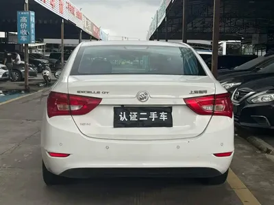 Buick Excelle 2015, 129000 км, за 14800 CNY