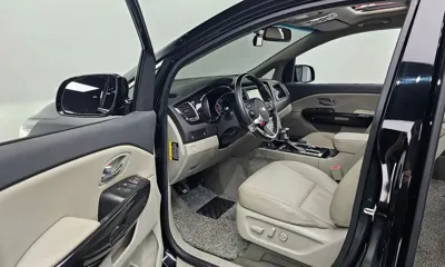 Kia Canival 2019, 127185 км, за 14500000 KRW - фото 10