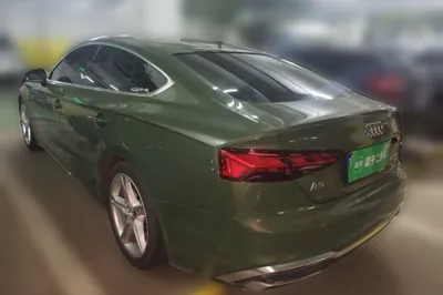 Audi A5 2023, 24000 км, за 180227.82 CNY