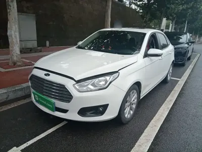 Ford Escort · 2017 год