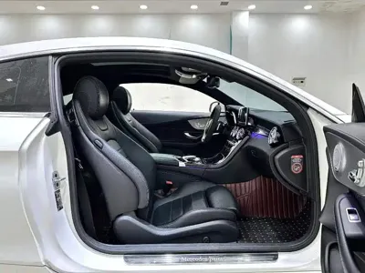 Mercedes-Benz C-Class (Import) 2017, 80000 км, за 92800 CNY