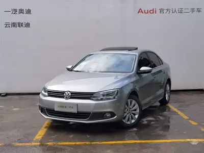 Volkswagen Sagitar · 2015 год