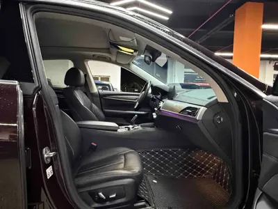 BMW 6 Series GT 2019, 69200 км, за 176800 CNY - фото 16