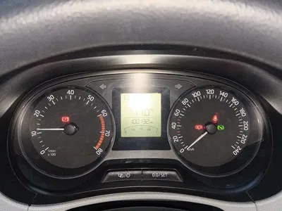 Skoda Fabia 2016, 100100 км, за 29400 CNY - фото 8