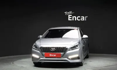 Hyundai Sonata 2016, 119974 км, за 9990000 KRW