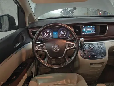 Buick GL8 2018, 173299 км, за 57400 CNY - фото 7