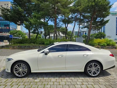 Mercedes-Benz CLS-Class 2019, 273713 км, за 22300000 KRW