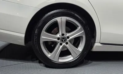 Mercedes-Benz E-Class 2018, 53453 км, за 23900000 KRW - фото 5