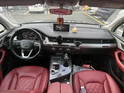 Audi Q7 2016, 100000 км, за 89800 CNY - фото 6