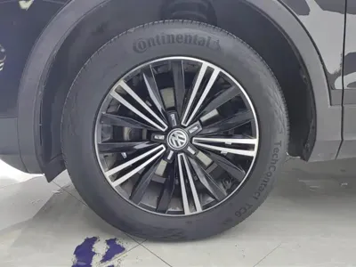 Volkswagen Tiguan L 2019, 91700 км, за 77800 CNY - фото 6