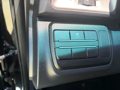 KG_Mobility_Ssangyong TIBOLI 2016, 146817 км, за 4700000 KRW - фото 16