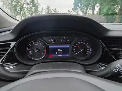 Buick Regal 2025, 1500 км, за 89800 CNY - фото 16