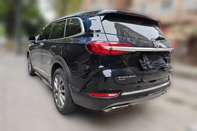 Buick Enclave 2022, 89200 км, за 107917.76 CNY