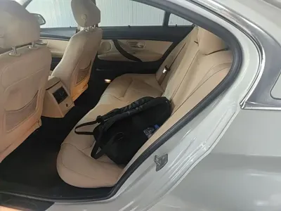 BMW 3 Series 2017, 114900 км, за 62800 CNY - фото 17