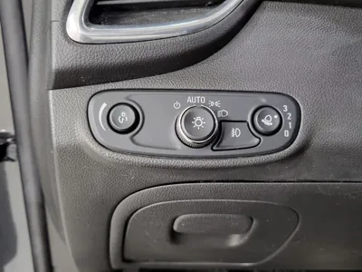 ChevroletGMDaewoo Trax 2017, 160948 км, за 5500000 KRW - фото 17