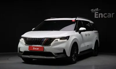 Kia Canival · 2023 год