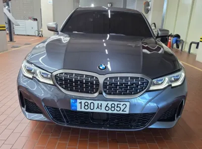 BMW 3-Series · 2022 год