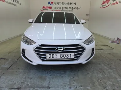 Hyundai Avante 2018, 111000 км, за 9500000 KRW - фото 1