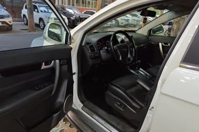 Chevrolet Captiva 2014, 156800 км, за 24874.68 CNY - фото 16