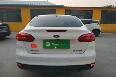 Ford Focus 2017, 65600 км, за 41168.5 CNY - фото 5