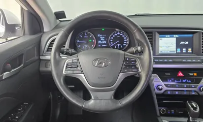 Hyundai Avante 2017, 164640 км, за 6900000 KRW - фото 12