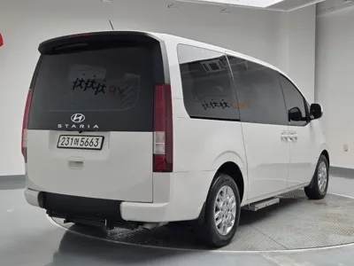 Hyundai Staria 2022, 56000 км, за 27300000 KRW